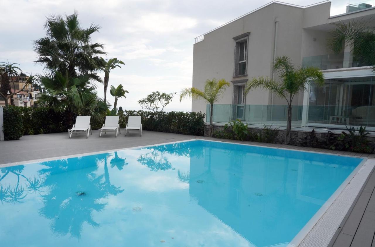 Minerva Luxury Apartment & Tulipan Apartment By Taormina Holidays Exterior photo