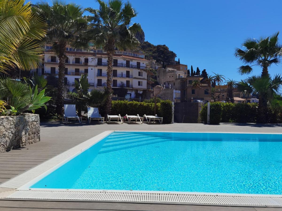 Minerva Luxury Apartment & Tulipan Apartment By Taormina Holidays Exterior photo